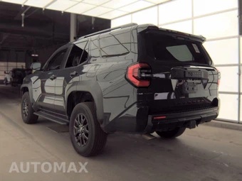2025 Toyota 4Runner SR5 - miniatura 6