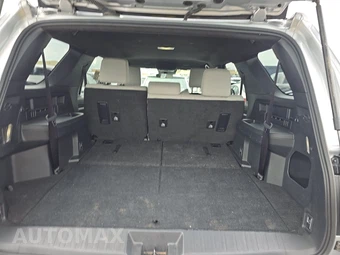 2025 Toyota 4Runner SR5 - miniatura 23