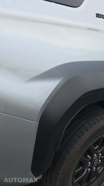 2025 Toyota 4Runner SR5 - miniatura 29