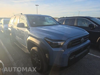 2025 Toyota 4Runner SR5 - miniatura 3