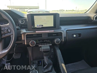 2025 Toyota 4Runner SR5 - miniatura 17