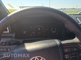2025 Toyota 4Runner SR5 - miniatura 18