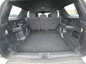 2025 Toyota 4Runner SR5 - miniatura 16