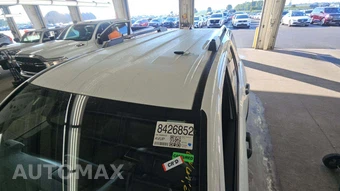 2025 Toyota 4Runner SR5 - miniatura 18