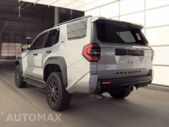 2025 Toyota 4Runner SR5 - miniatura 6
