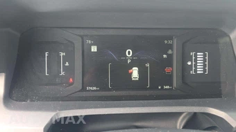 2025 Toyota 4Runner SR5 - miniatura 19