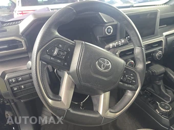 2025 Toyota 4Runner SR5 - miniatura 16