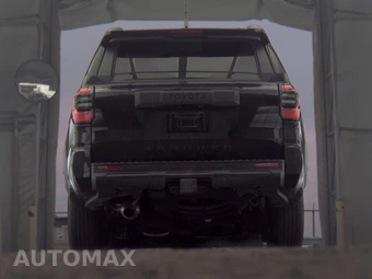 2025 Toyota 4Runner SR5 - miniatura 7