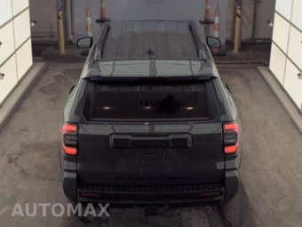 2025 Toyota 4Runner SR5 - miniatura 5