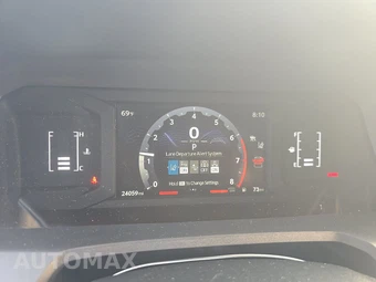 2025 Toyota 4Runner SR5 - miniatura 12