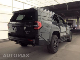 2025 Toyota 4Runner SR5 - miniatura 4
