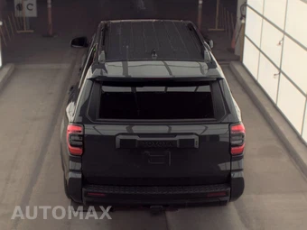 2025 Toyota 4Runner SR5 - miniatura 5