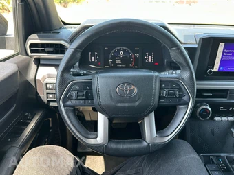 2025 Toyota 4Runner SR5 - miniatura 23