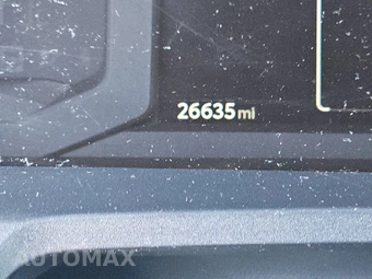 2025 Toyota 4Runner SR5 - miniatura 12