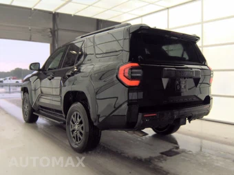 2025 Toyota 4Runner SR5 - miniatura 6