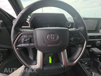 2025 Toyota 4Runner SR5 - miniatura 16