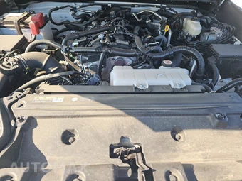2025 Toyota 4Runner SR5 - miniatura 15