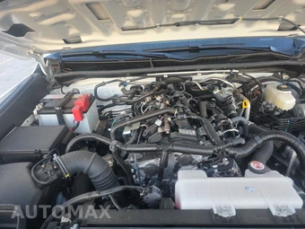 2025 Toyota 4Runner SR5 - miniatura 16