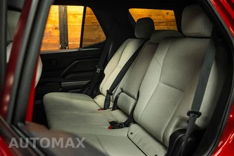 2025 Toyota 4Runner SR5 - miniatura 10