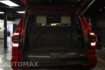 2025 Toyota 4Runner SR5 - miniatura 7