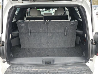 2025 Toyota 4Runner SR5 - miniatura 17