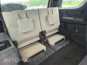 2025 Toyota 4Runner SR5 - miniatura 20