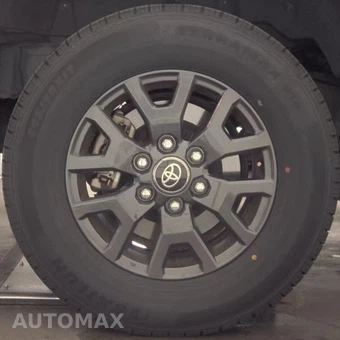 2025 Toyota 4Runner SR5 - miniatura 29