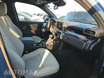 2025 Toyota 4Runner SR5 - miniatura 14