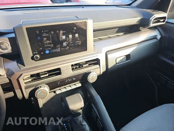 2025 Toyota 4Runner SR5 - miniatura 17