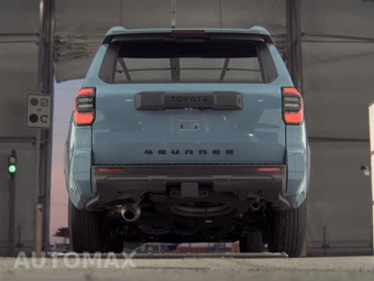 2025 Toyota 4Runner SR5 - miniatura 7