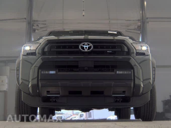 2025 Toyota 4Runner SR5 - miniatura 3