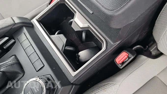 2025 Toyota 4Runner SR5 - miniatura 25