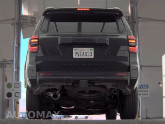 2025 Toyota 4Runner SR5 - miniatura 7