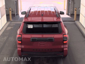 2025 Toyota 4Runner SR5 - miniatura 5