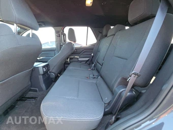 2025 Toyota 4Runner SR5 - miniatura 13