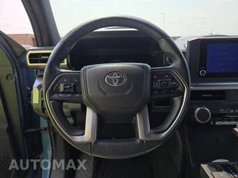 2025 Toyota 4Runner SR5 - miniatura 16