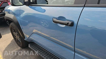 2025 Toyota 4Runner SR5 - miniatura 29