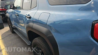 2025 Toyota 4Runner SR5 - miniatura 30
