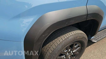 2025 Toyota 4Runner SR5 - miniatura 35