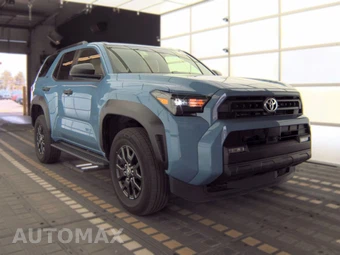 2025 Toyota 4Runner SR5 - miniatura 4