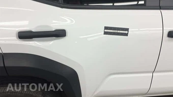 2025 Toyota 4Runner SR5 - miniatura 28
