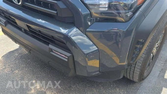 2025 Toyota 4Runner SR5 - miniatura 26