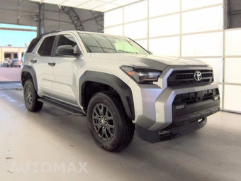 2025 Toyota 4Runner SR5 - miniatura 3
