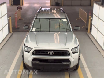 2025 Toyota 4Runner SR5 - miniatura 2