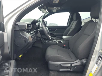 2025 Toyota 4Runner SR5 - miniatura 7