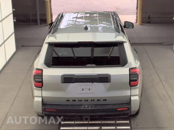 2025 Toyota 4Runner SR5 - miniatura 5