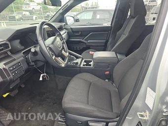 2025 Toyota 4Runner SR5 - miniatura 7