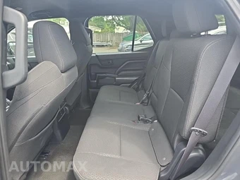 2025 Toyota 4Runner SR5 - miniatura 16