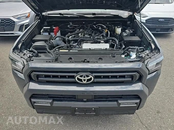 2025 Toyota 4Runner SR5 - miniatura 18