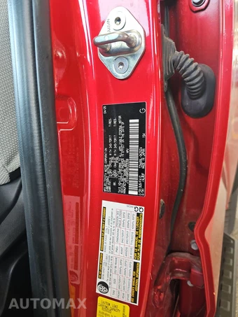 2025 Toyota 4Runner SR5 - miniatura 22